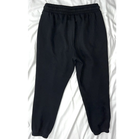 Fabletics Go-To Sweatpant in Black Size Small - Picture 3 of 4